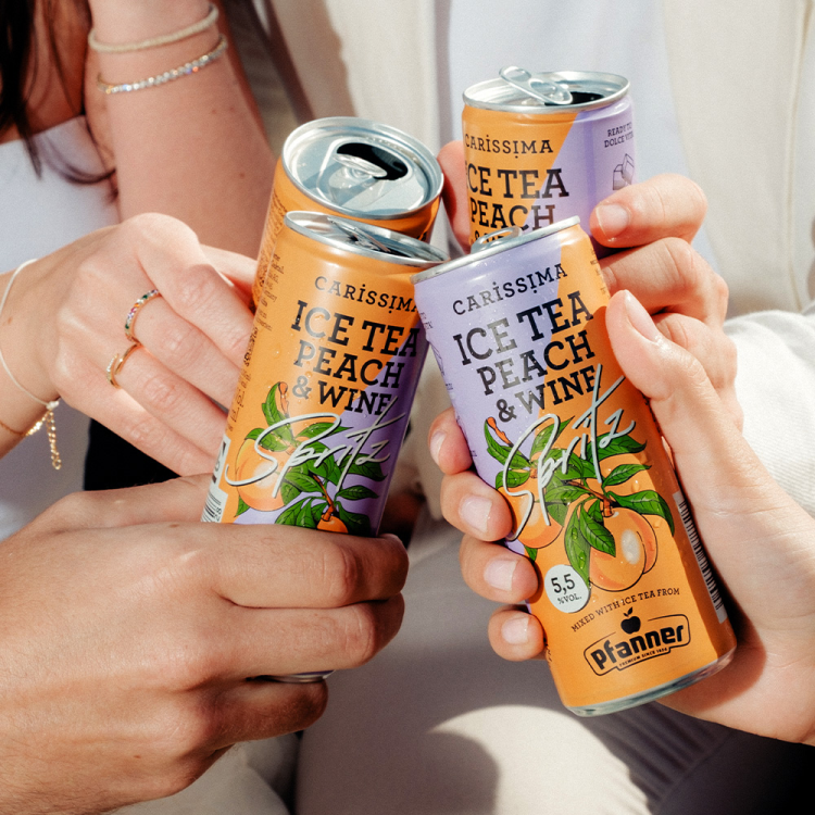 Ice Tea Peach & Wine Spritz